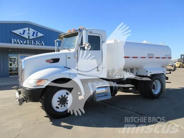 Peterbilt 337 Kamioni cisterne