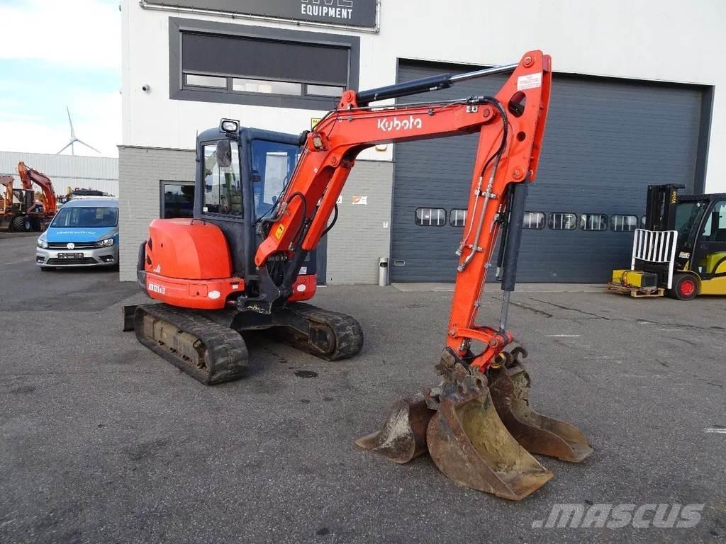 Kubota KX121-3 Mini bageri < 7t