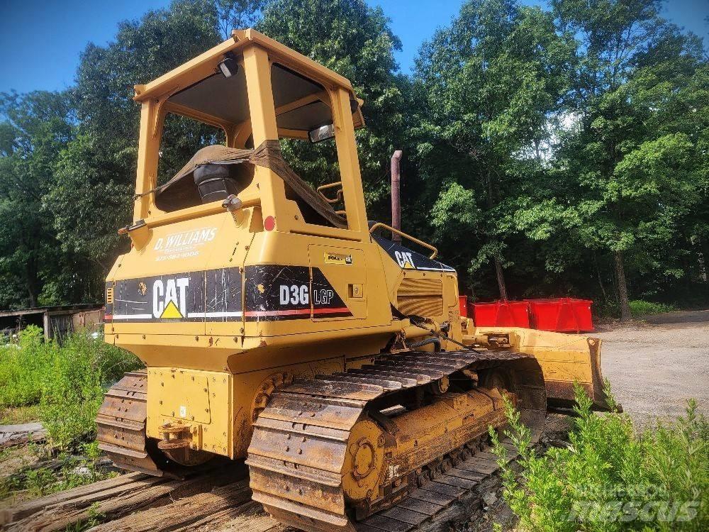 CAT D 3 G LGP Buldožeri guseničari