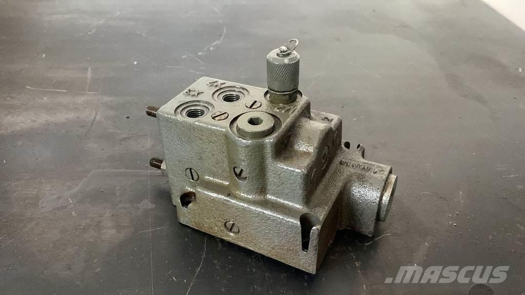 Liebherr LR1 - LS (D) Ostale kargo komponente