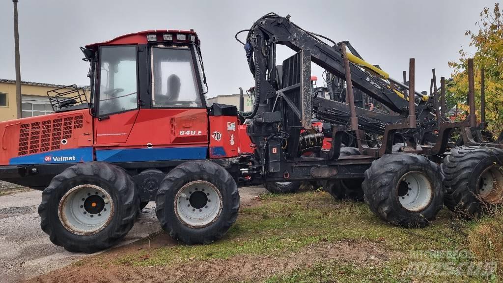 Valmet 840.2 Forvarderi