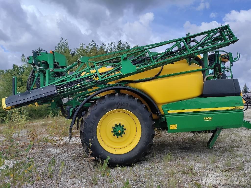 John Deere R 962 i Vučene prskalice