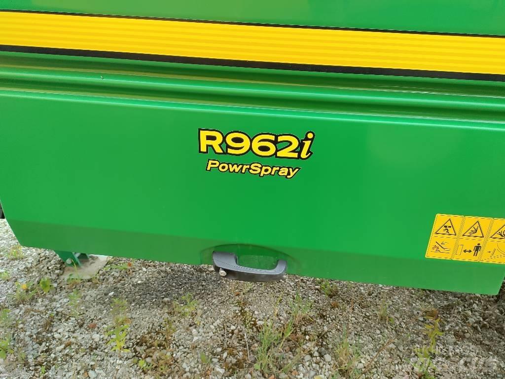 John Deere R 962 i Vučene prskalice