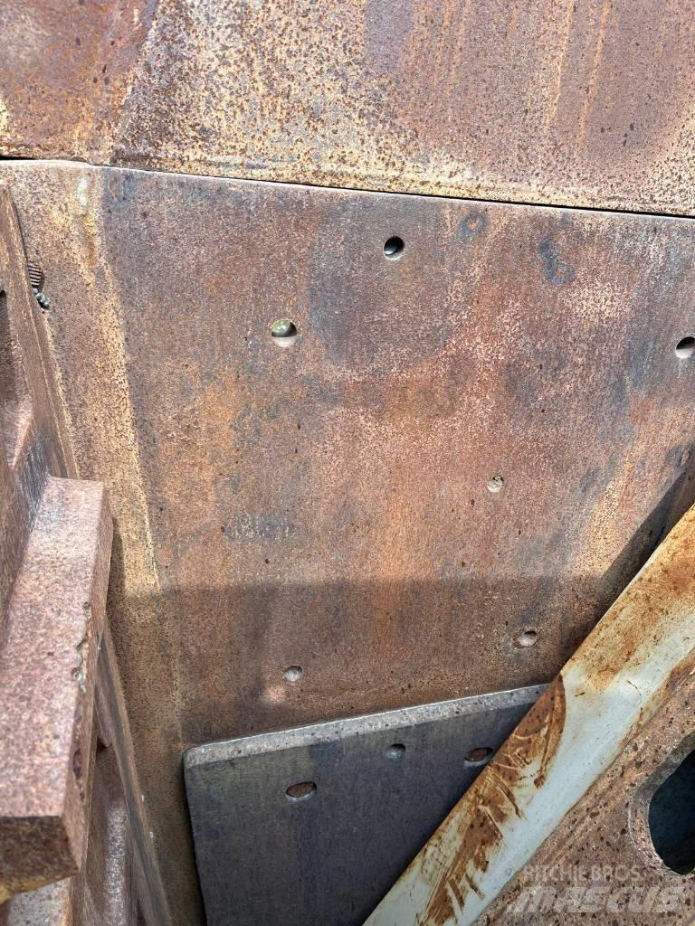 Sandvik QJ 340 Drobilice