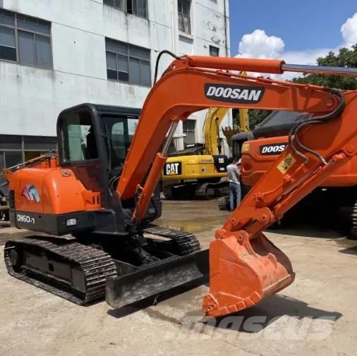 Doosan DH60-7 Mini bageri < 7t
