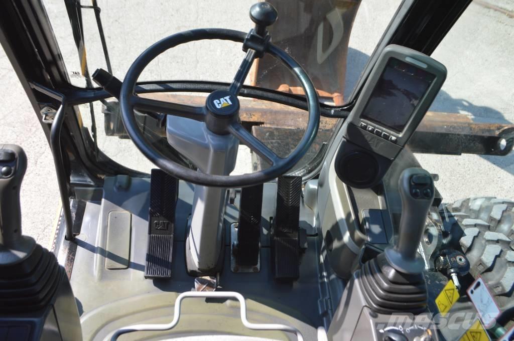 CAT M 313 D Bageri točkaši