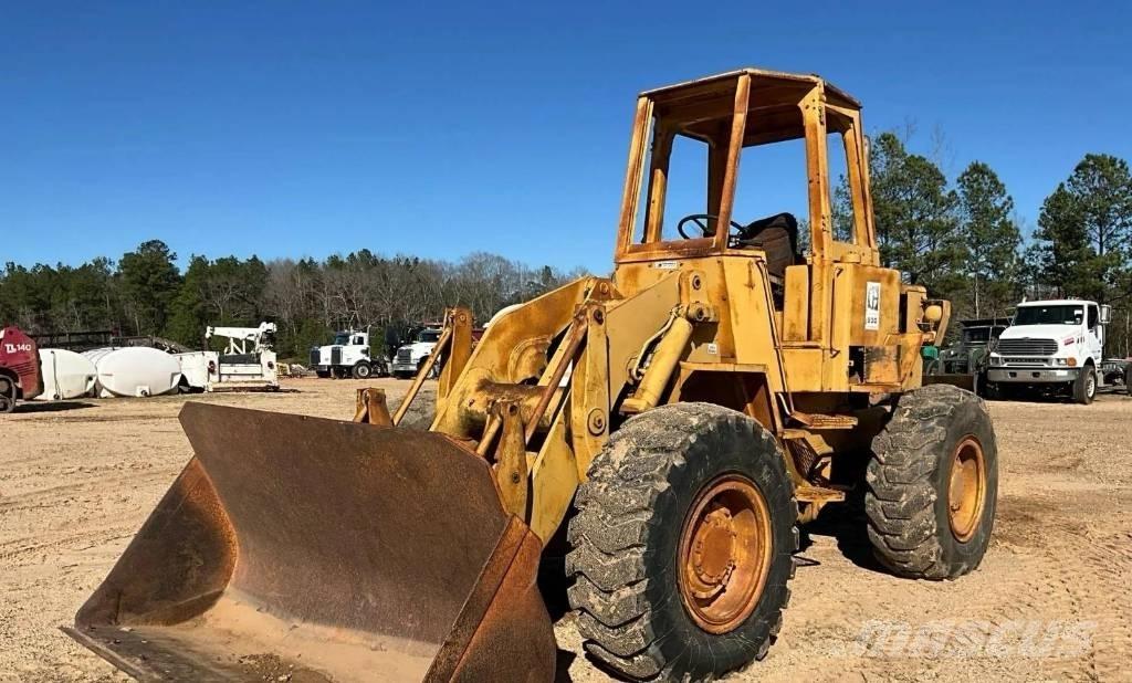 CAT 930 Utovarivači na točkove