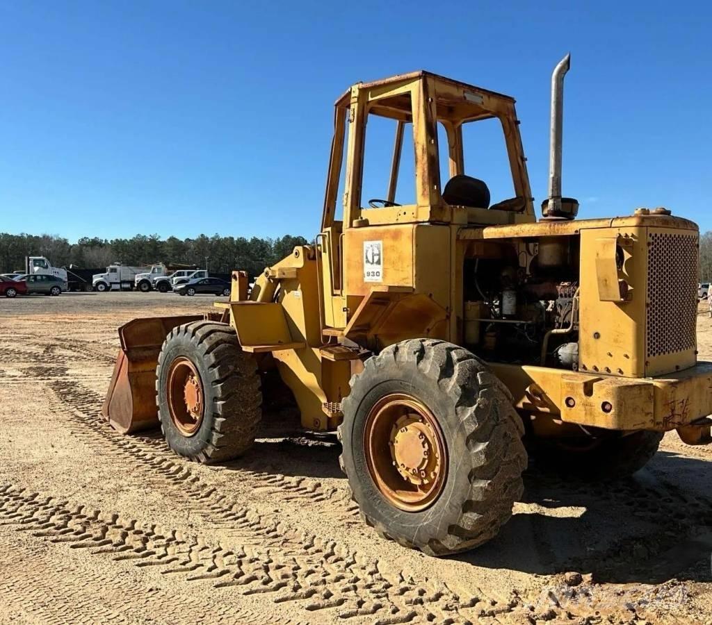 CAT 930 Utovarivači na točkove