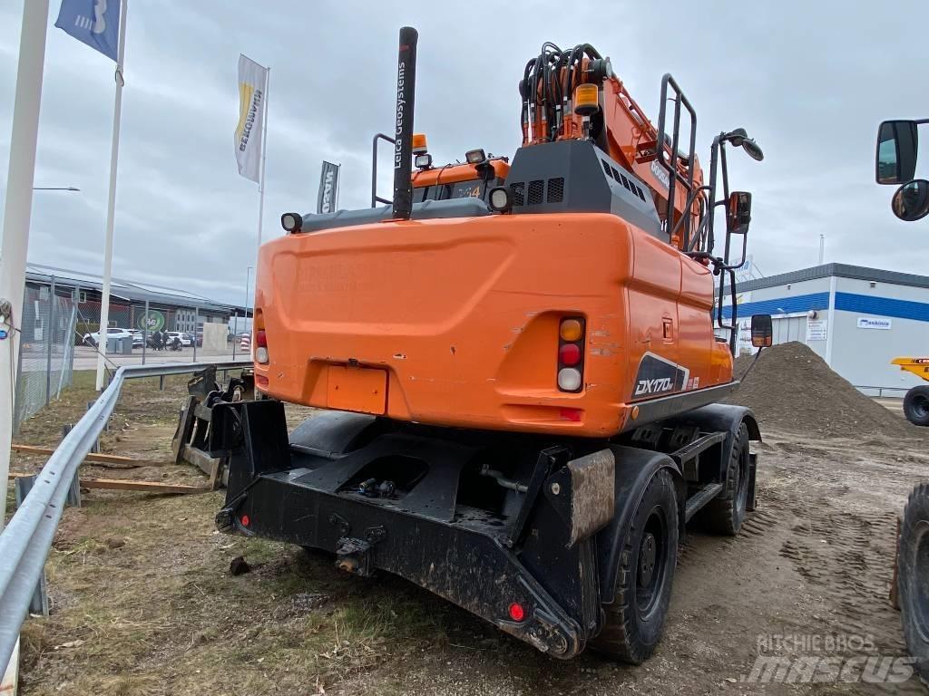 Doosan DX170W-5 Bageri točkaši