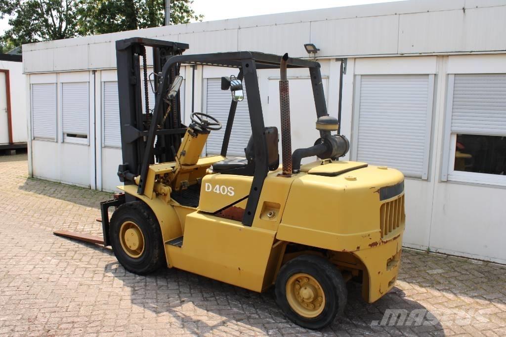 Daewoo D 40 S Dizelski viljuškari