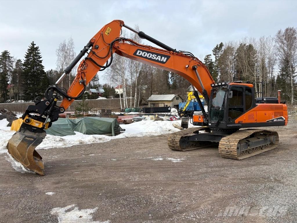 Doosan DX 255 LC-7 Bageri guseničari