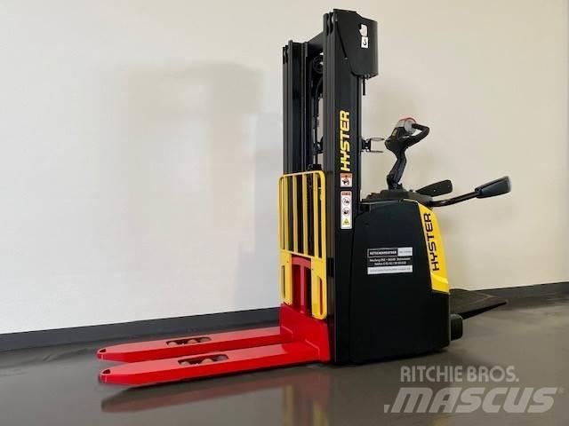 Hyster S1.6S Ručni električni viljuškar
