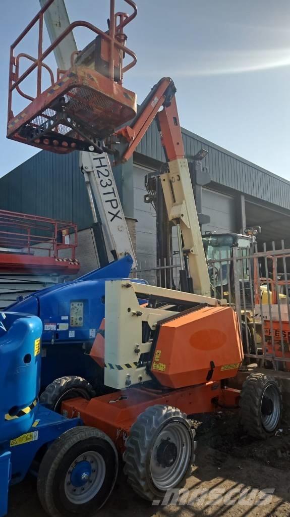 JLG 340 AJ Zglobne podizne platforme