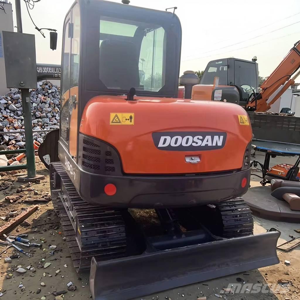 Doosan DH 60 Mini bageri < 7t