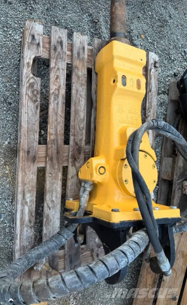 Epiroc BHB 305 Čekići