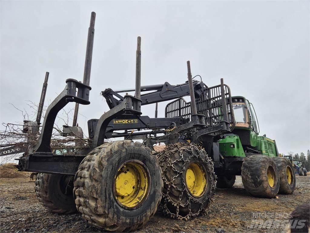 John Deere 1210E Forvarderi