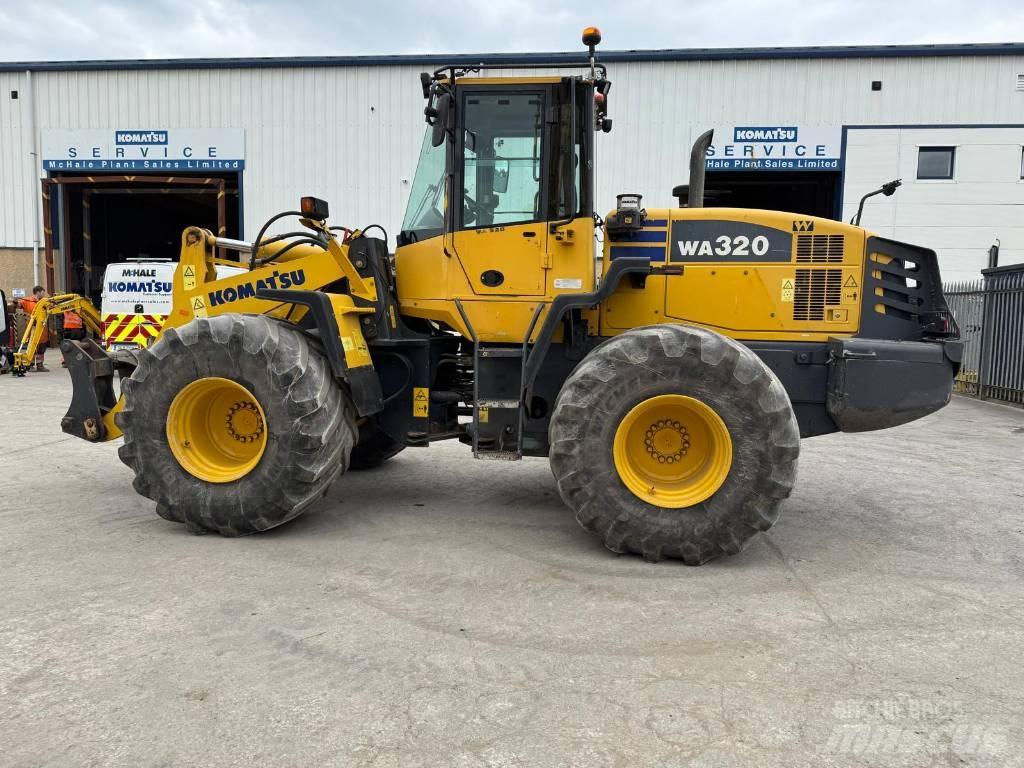 Komatsu WA320-5 Utovarivači na točkove