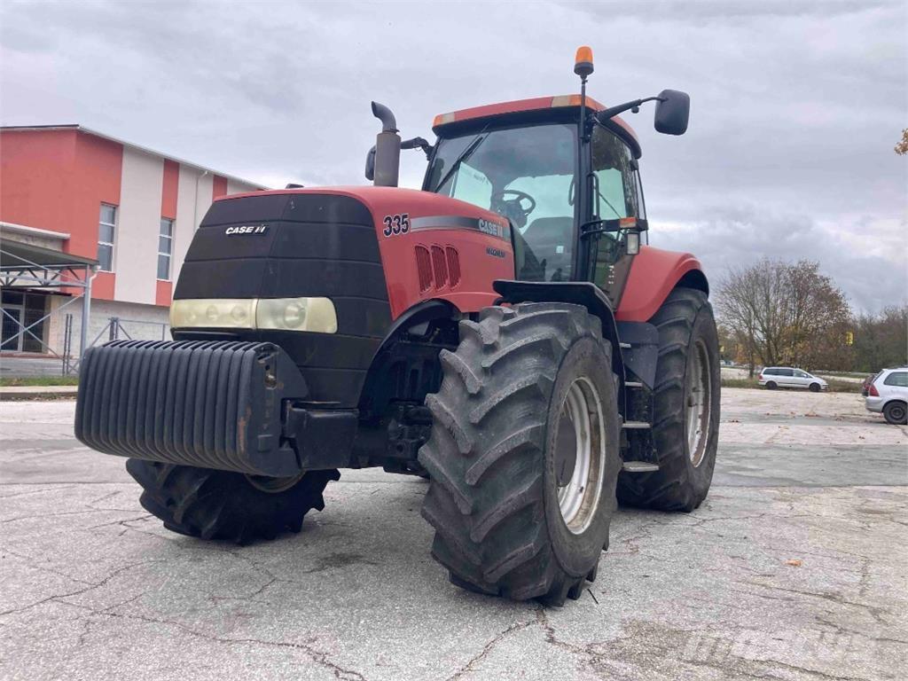 Case IH magnum 335 Traktori