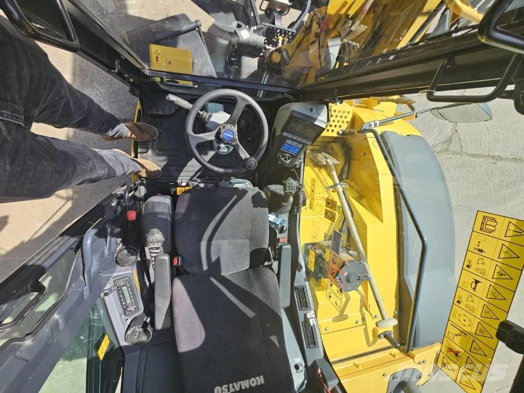 Komatsu PW 98 MR-11 Bageri točkaši