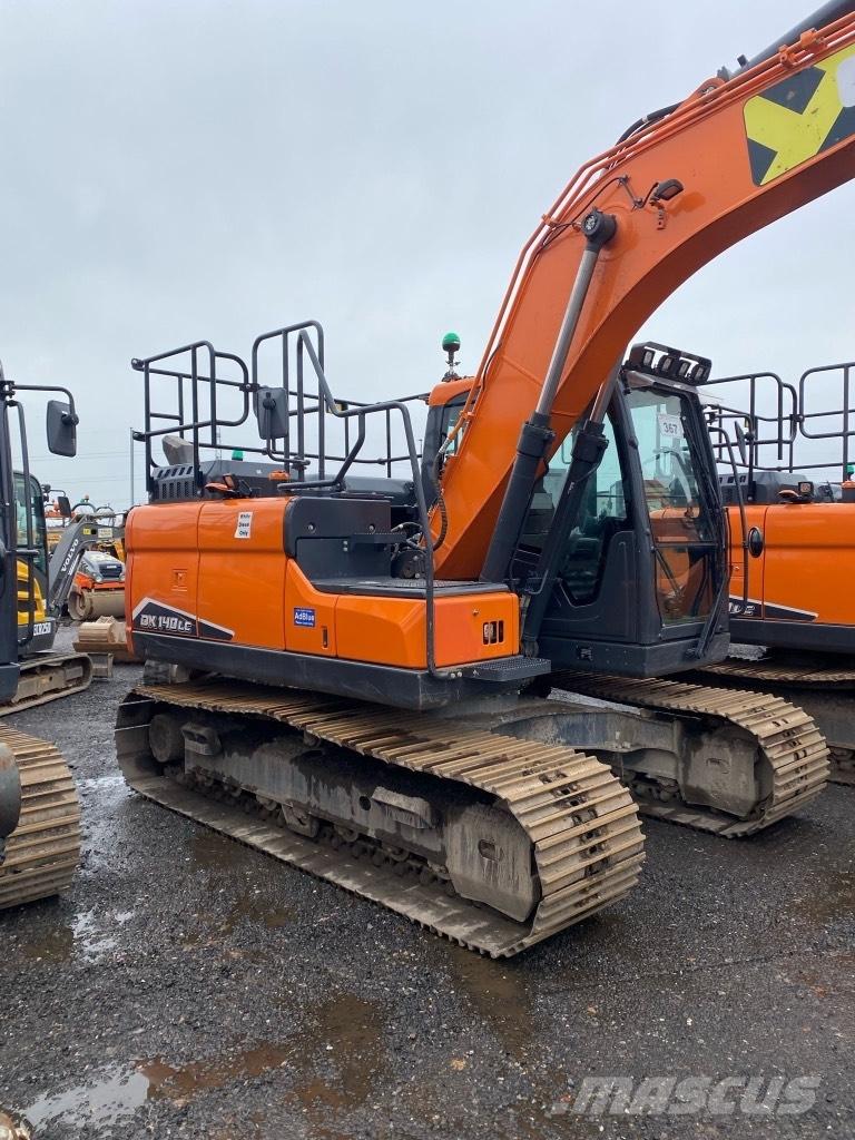 Doosan DX 140 LC Bageri guseničari