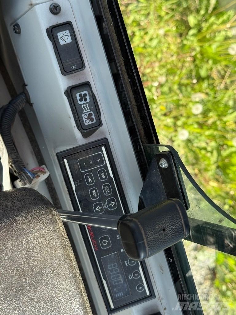 Takeuchi TB 216 Mini bageri < 7t