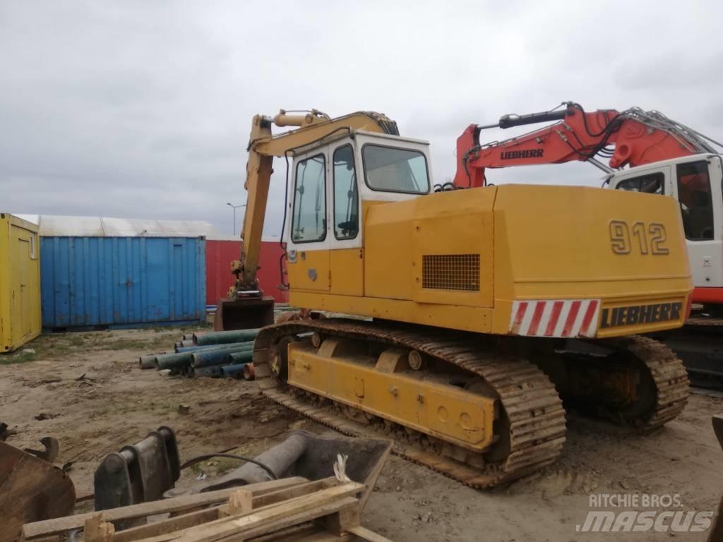 Liebherr R 912 Bageri guseničari