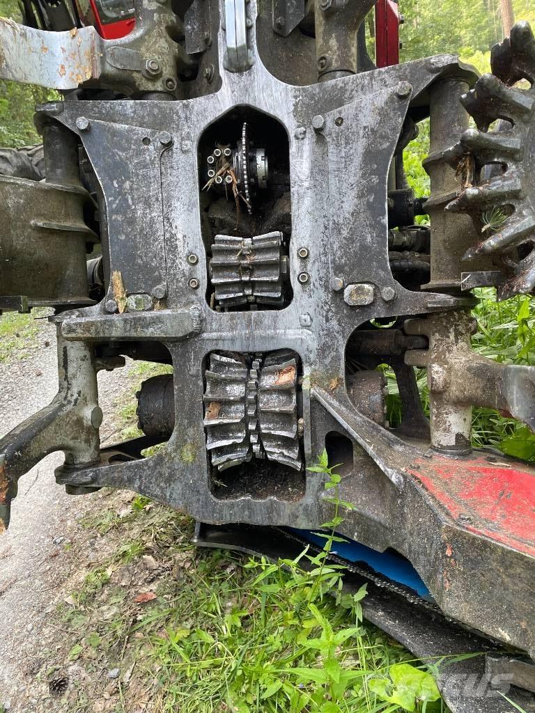 Komatsu C124 Mašine za kleščenje grane stabla