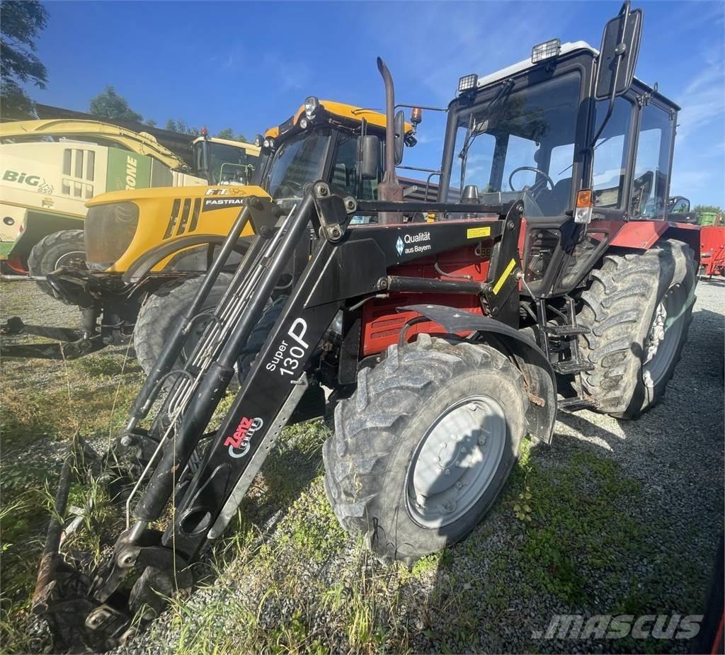 Belarus MTS 820 Traktori