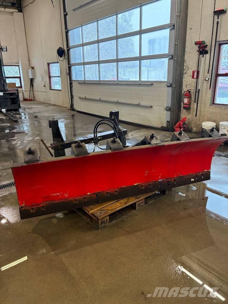  Diagonalblad 240 Snežne daske i plugovi