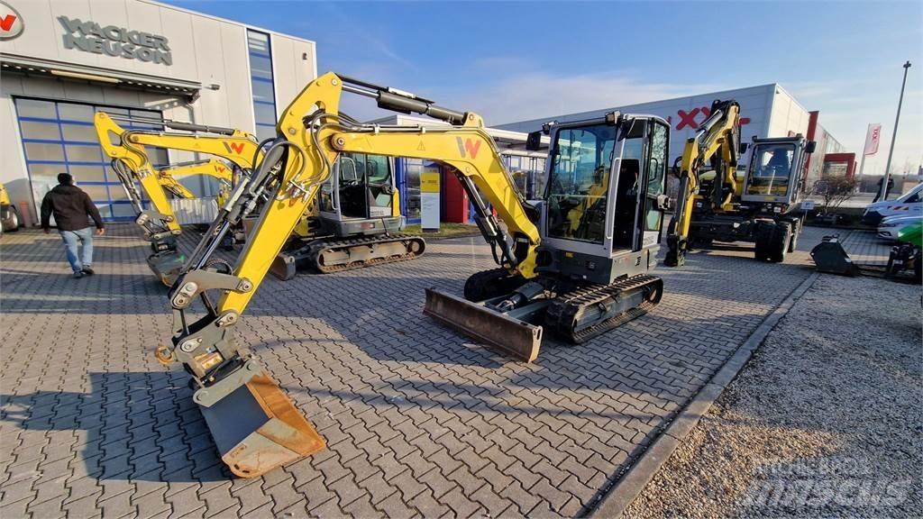 Wacker Neuson ET42 Bageri guseničari