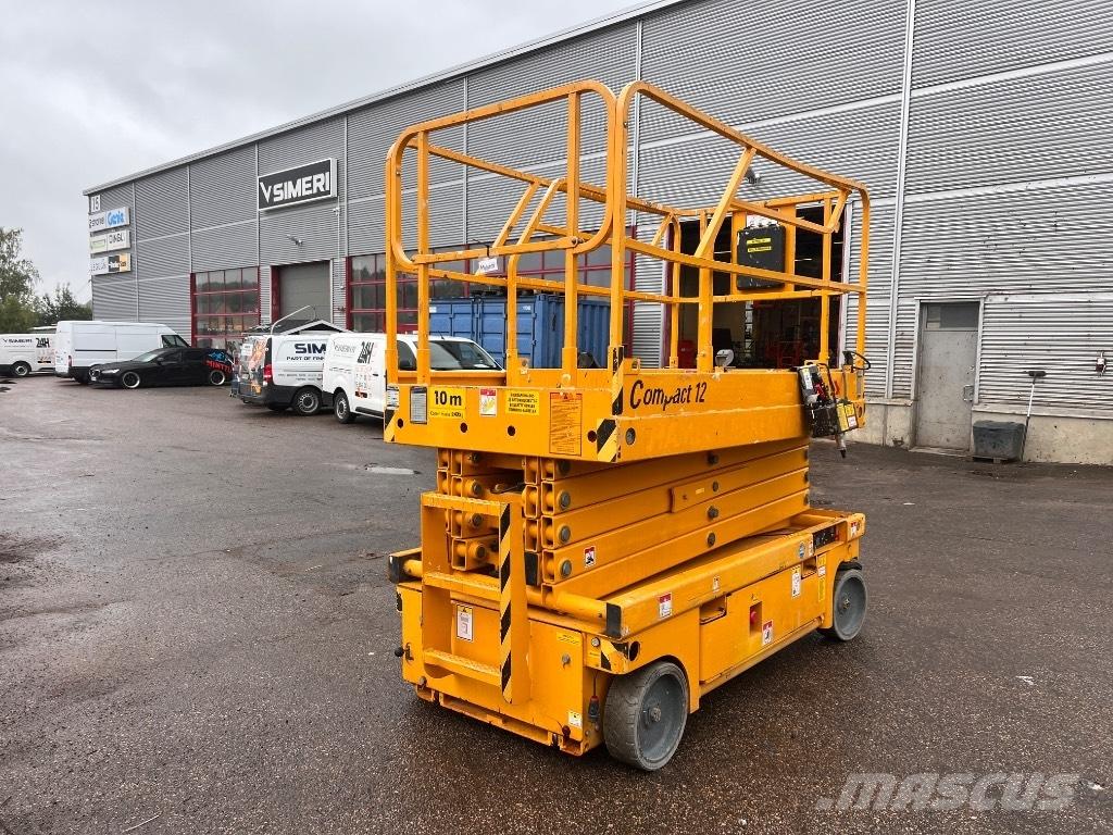 Haulotte Compact 12 Makazaste platforme