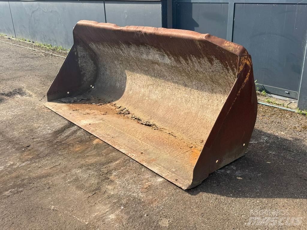  Onbekend WG-2400 Kašike / Korpe