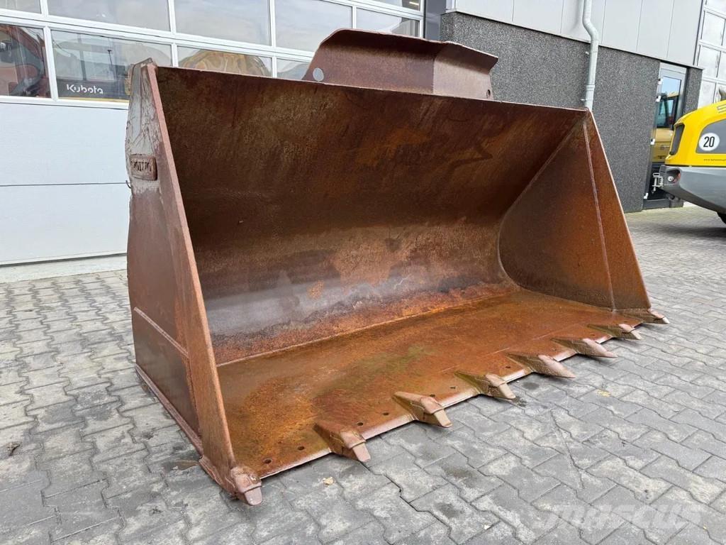 Volvo L60/70/90 Kašike / Korpe