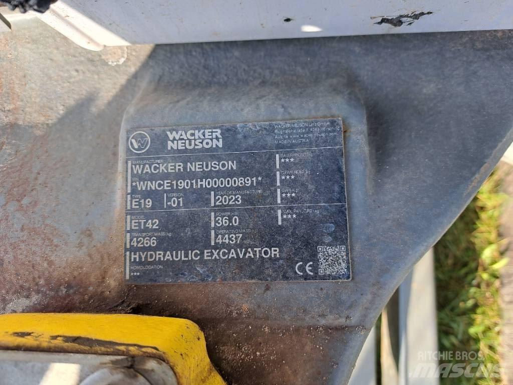 Wacker Neuson ET42 Bageri guseničari