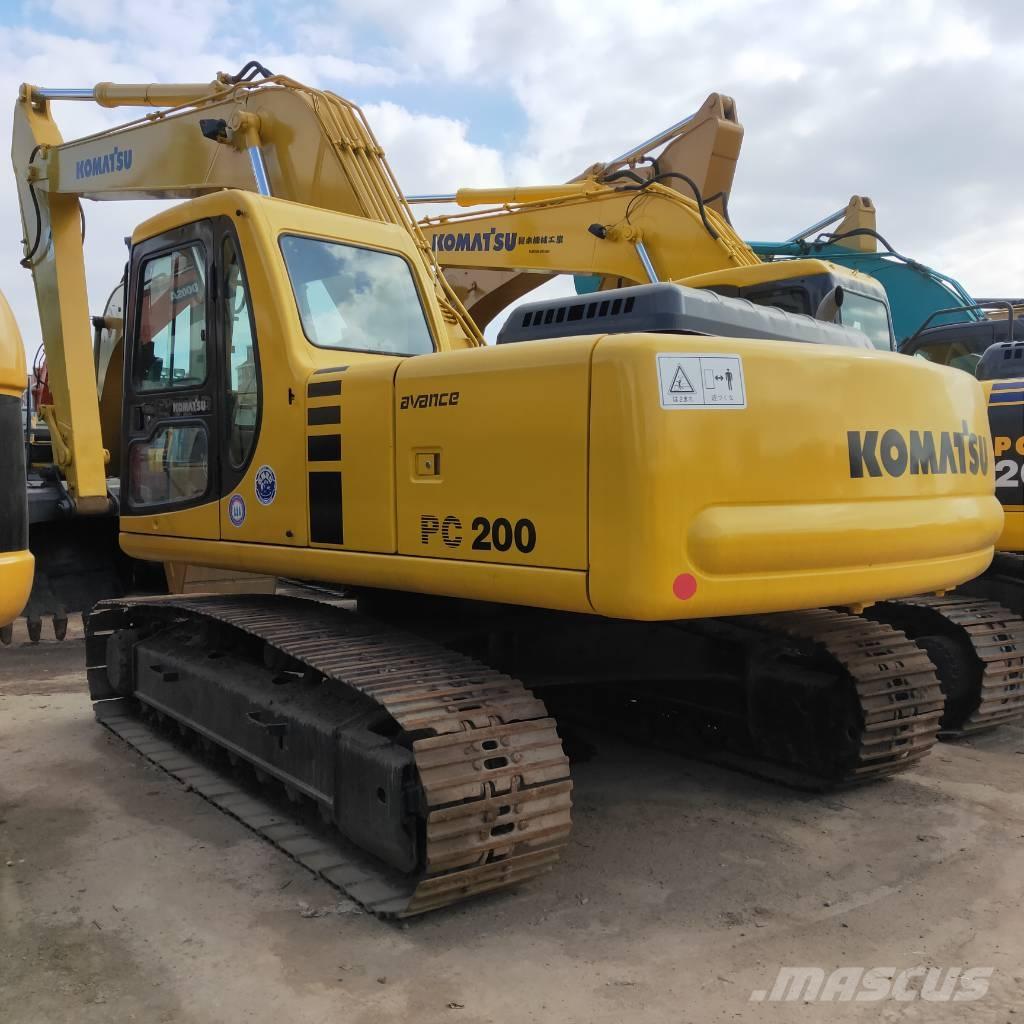 Komatsu PC200-6 Bageri guseničari