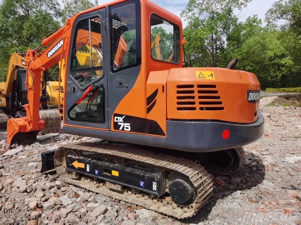 Doosan DX75 Midi bageri 7t – 12t