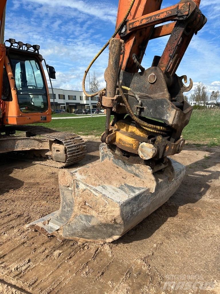 Doosan DX 255 LC Bageri guseničari