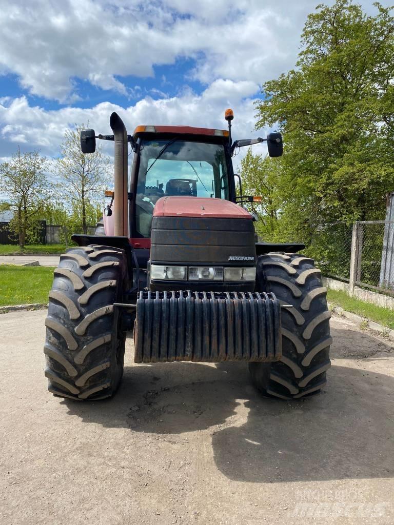 Case IH MX 230 Traktori