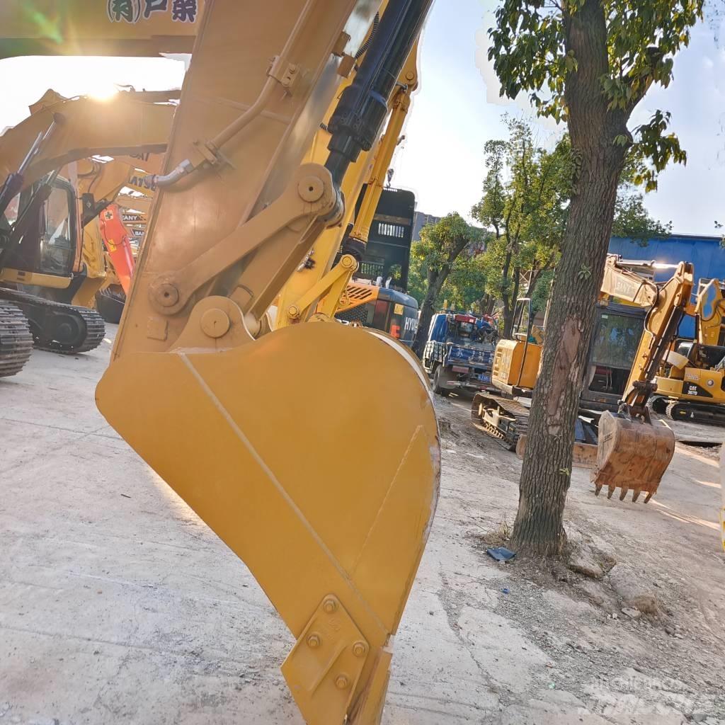 CAT 320 D Bageri guseničari