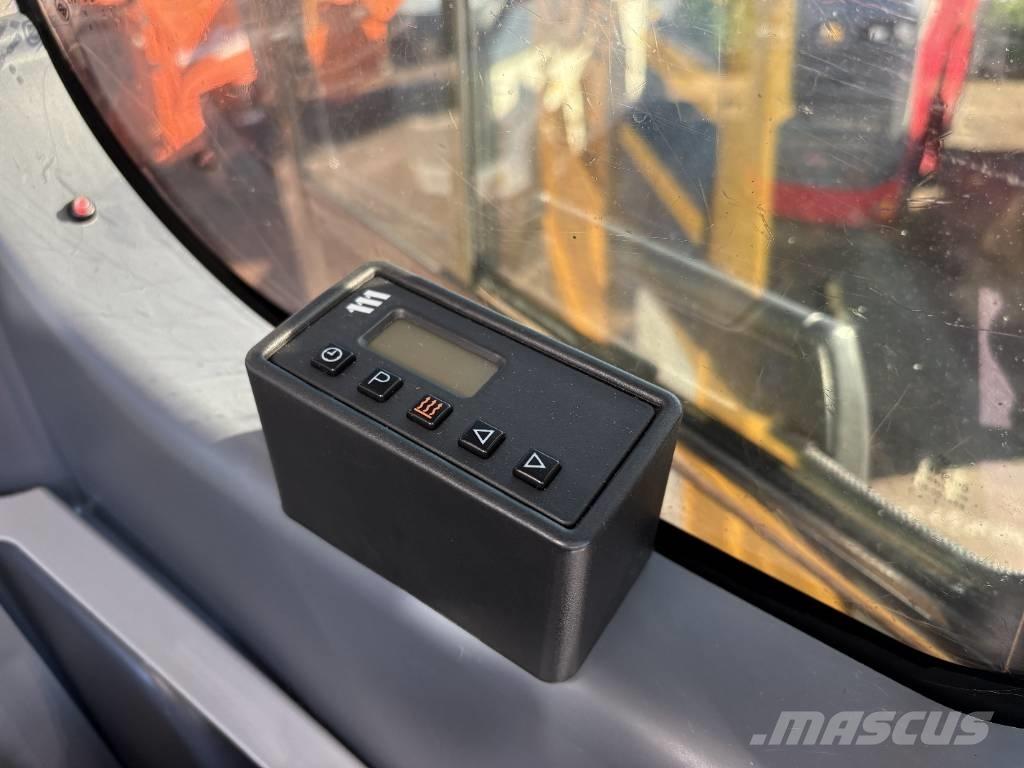 Komatsu PC 290 LC-10 Bageri guseničari