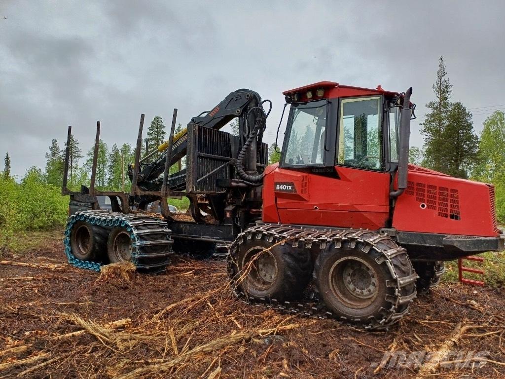 Komatsu 840 TX Forvarderi