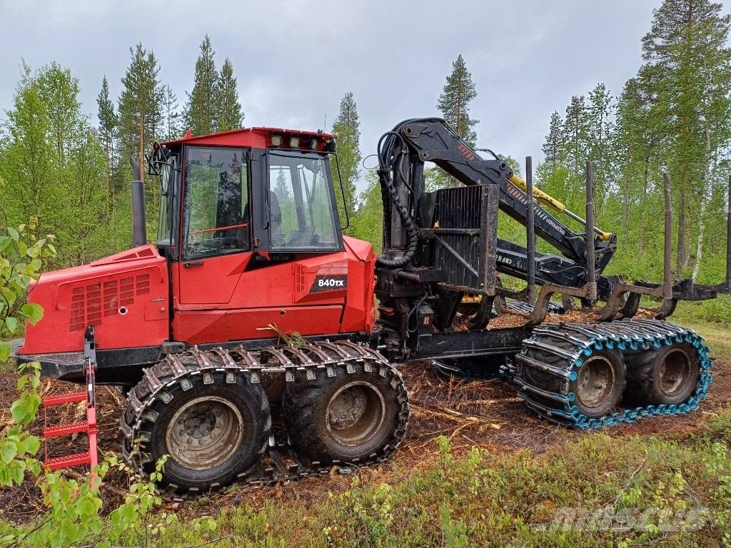Komatsu 840 TX Forvarderi