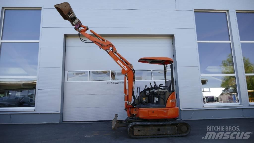 Komatsu PC 26 MR Mini bageri < 7t