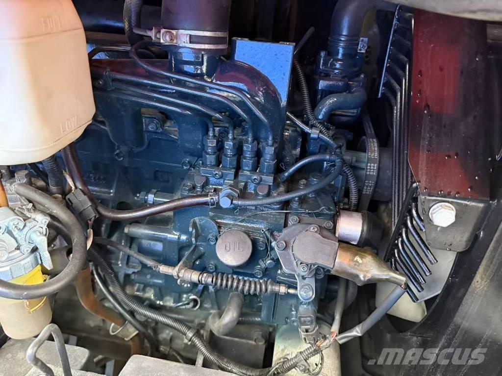 Kubota 163 Bageri guseničari
