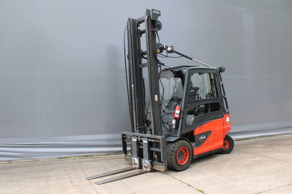 Linde E50HL-01 Električni viljuškari