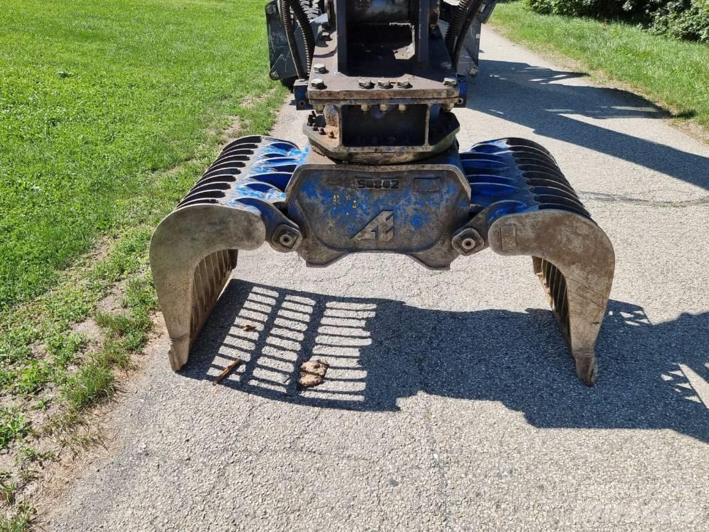 Fuchs MHL 250 Bageri za prenos primarnih/sekundarnih sirovina