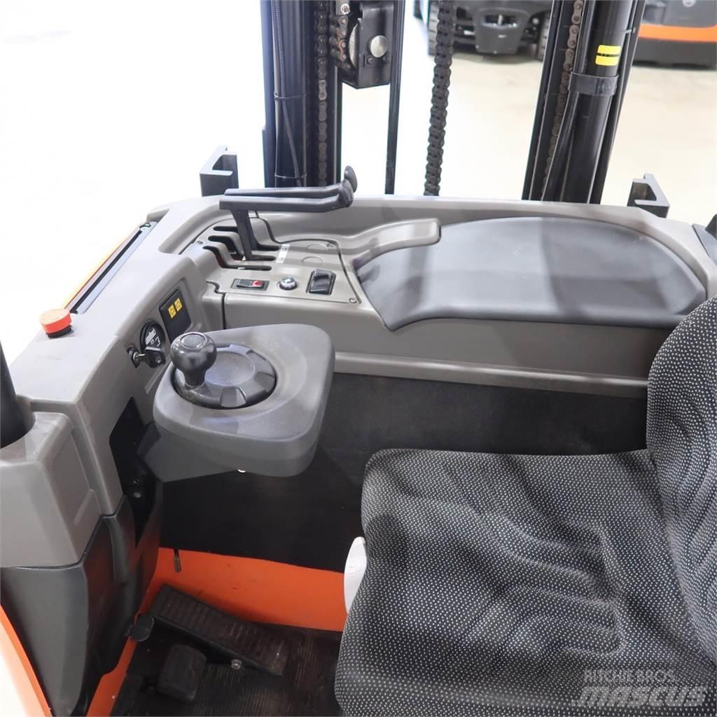 BT SRE160L Električni viljuškari