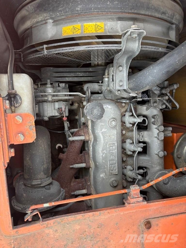 Hitachi EG 70 R Damperi na gusenice