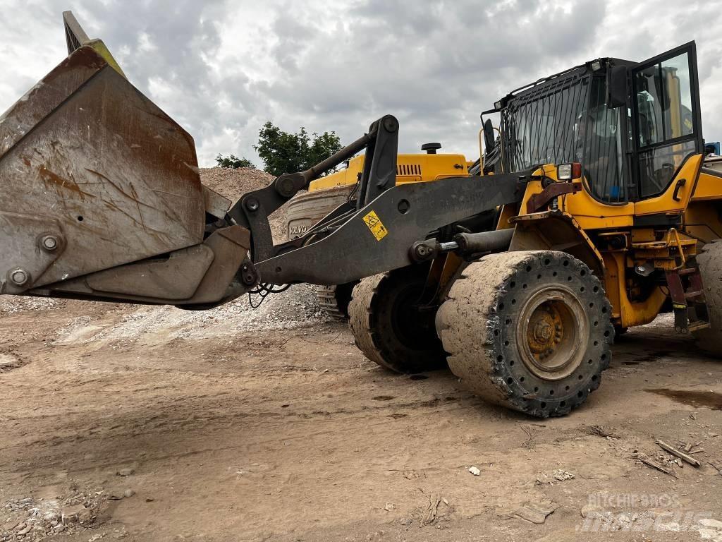 Volvo L 120 F Utovarivači na točkove