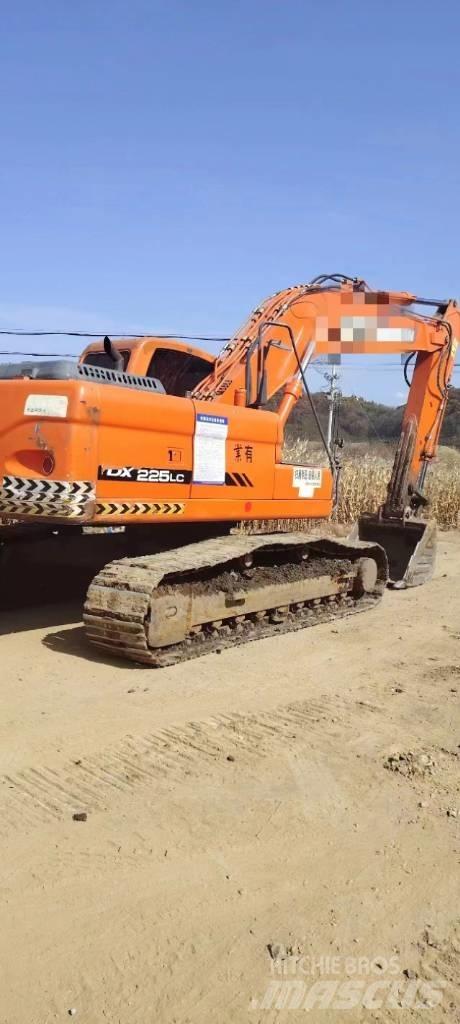 Doosan DX 225LC Bageri guseničari